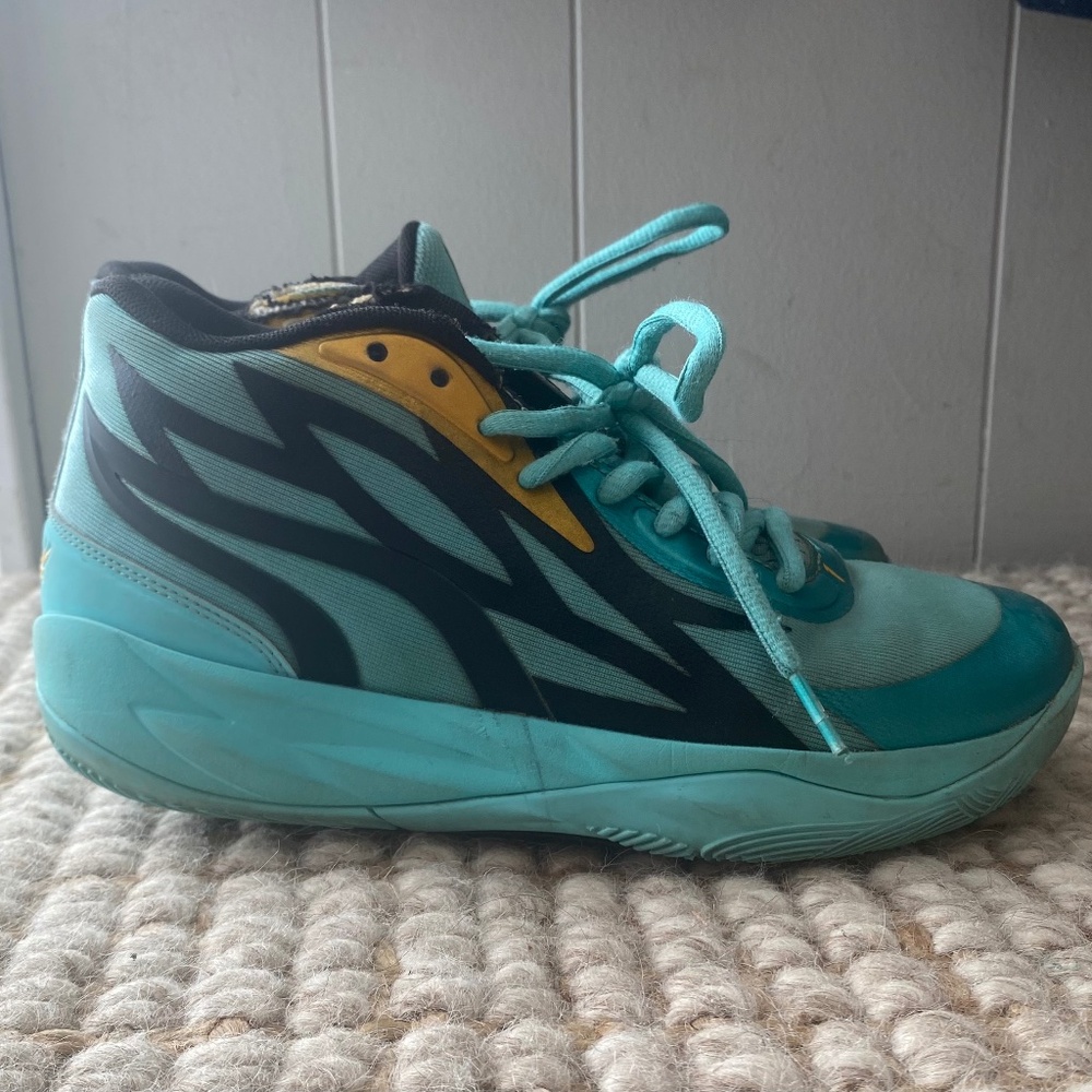 Honeycomb Lamelo MB2’s